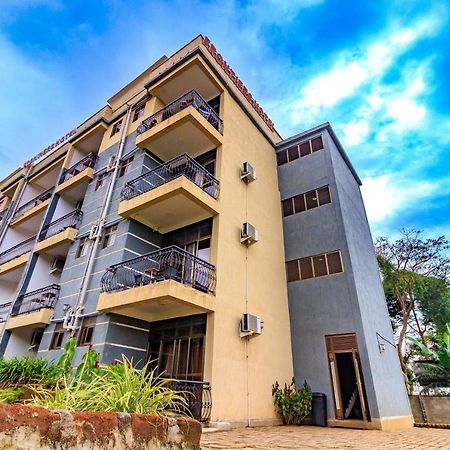 Frontiers Hotel Entebbe Buitenkant foto